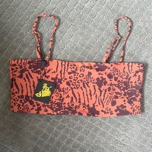 NWT. Skatie Annie Bandeau Bikini Top in Utica Print w/ detachable straps.
